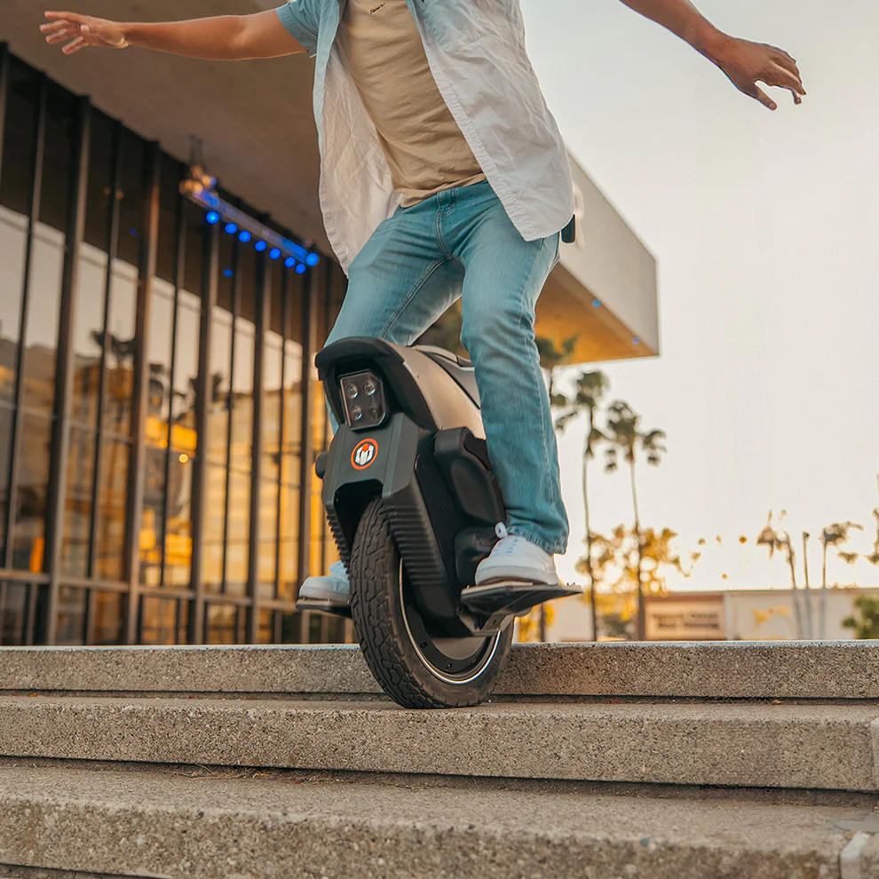 inmotion V12S - Thumbnail 4