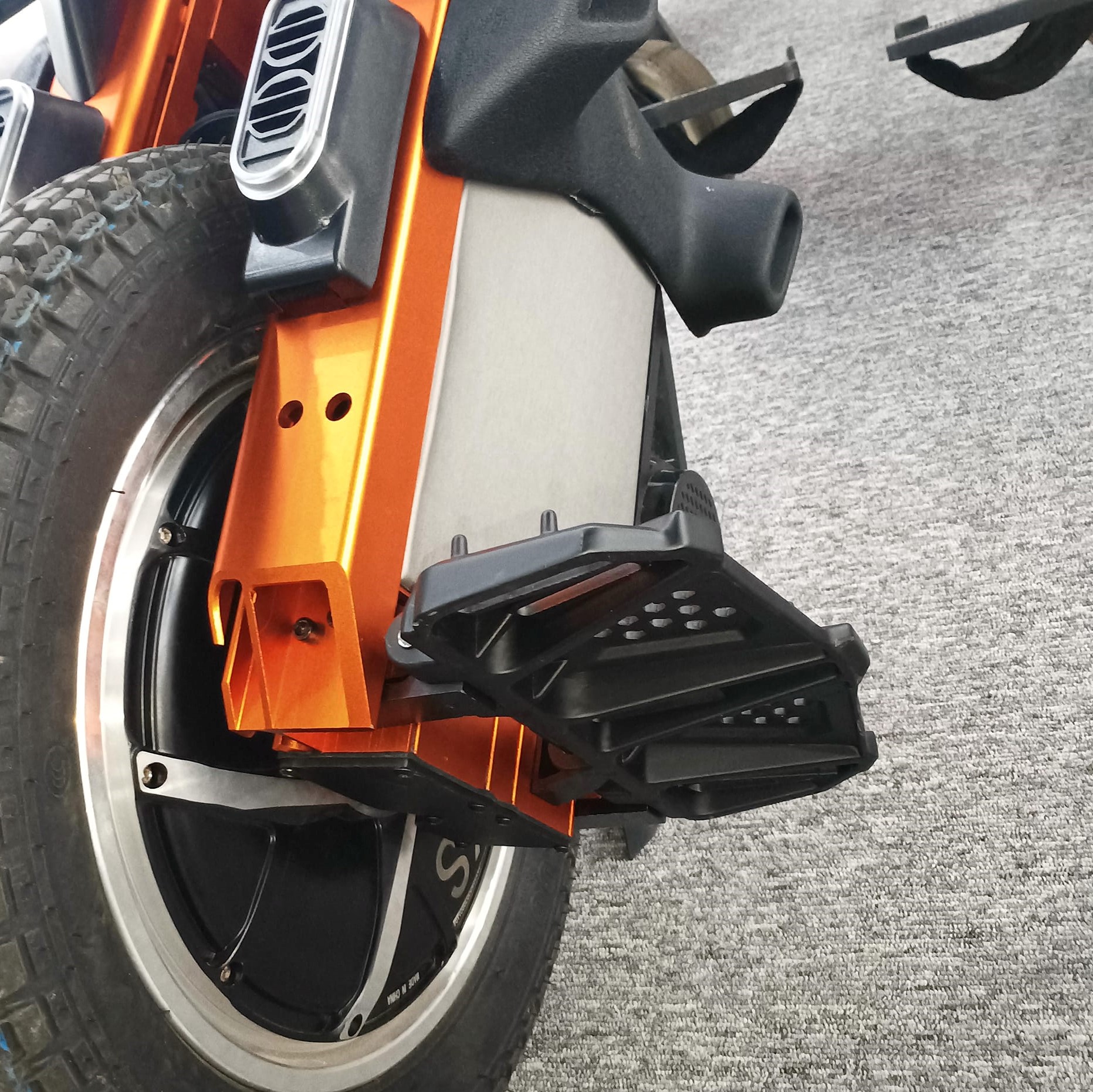 kingsong S16 Alcidae - Thumbnail 5